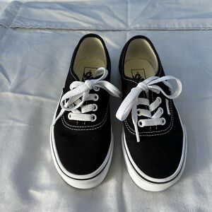 Vans Kids Authentic Shoe